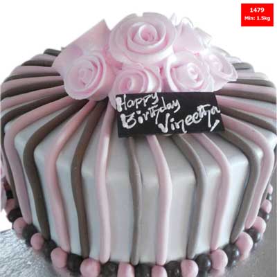"Fondant Cake - code1479 - Click here to View more details about this Product